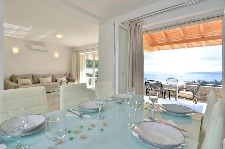 Food & Drinks 5, Villa Silvija, Opatija/Veprinac