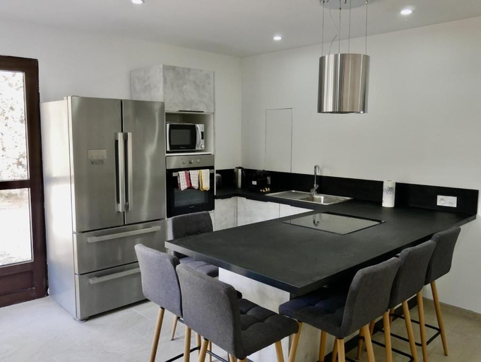 Private kitchen 5, Les Calanques - Mas des Sous-Bois, Bouches-du-Rhône
