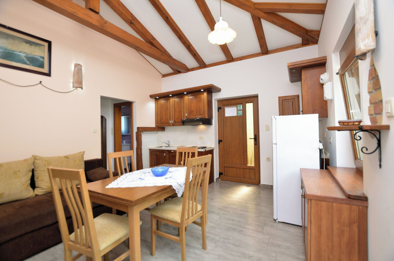 Dining, House Pobri, Opatija/Veprinac