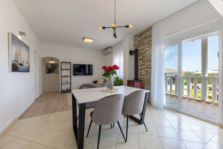 Dining 5, Villa Bepo, Kaštela
