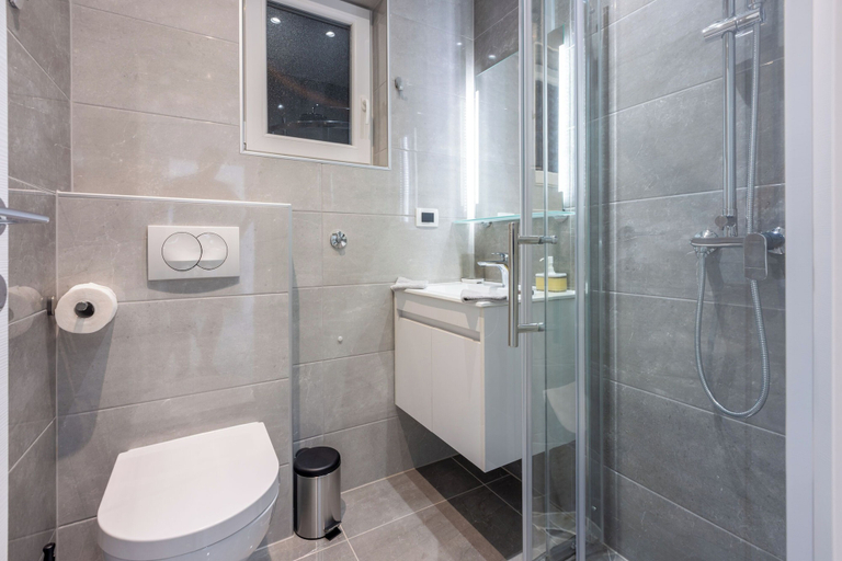 Bathroom 4, Apartments Rose, Crikvenica