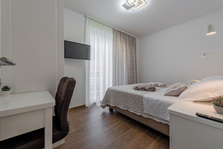 Bedroom 3, Villa Ursula, Pakoštane