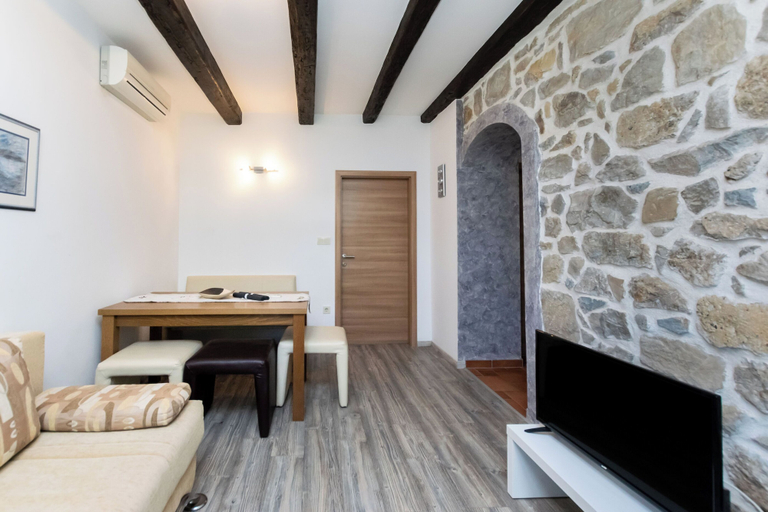 Others 5, Apartments Zeljko, Lopar/Supetarska Draga