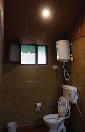 Bathroom 2, Tandi Sarai Huts, Lahul & Spiti
