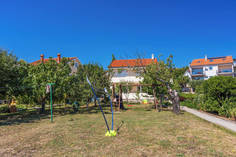 Garden 5, Apartments Star by the sea, Dobrinj