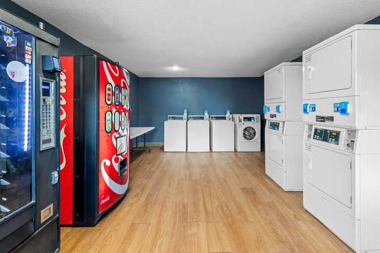Others 5, Birch Hill Suites Kansas City – Independence, Kansas City