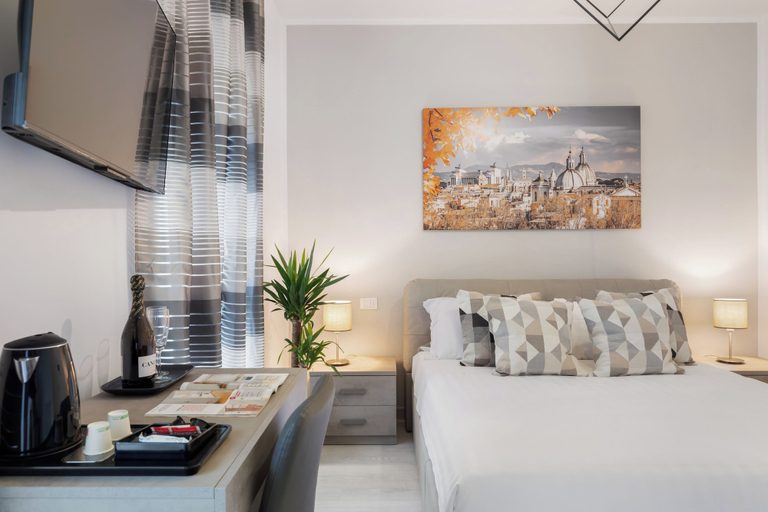 Room 4, Clodio Welcome, Rome