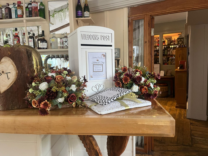Food & Drinks 4, Grove Ferry Inn, Kent