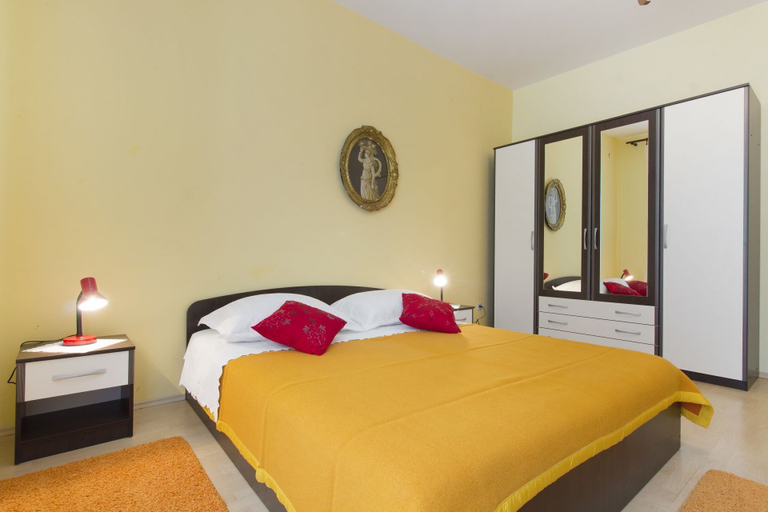 Bedroom 2, Apartments Vinko, Primošten
