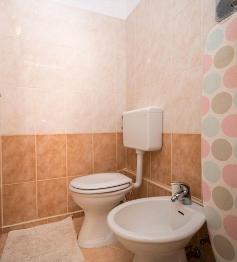 Bathroom 4, Apartment Sunny Family Terrace, Povljane