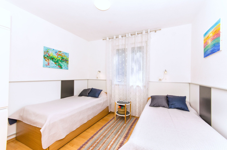 Room 3, Apartment Lada, Supetar