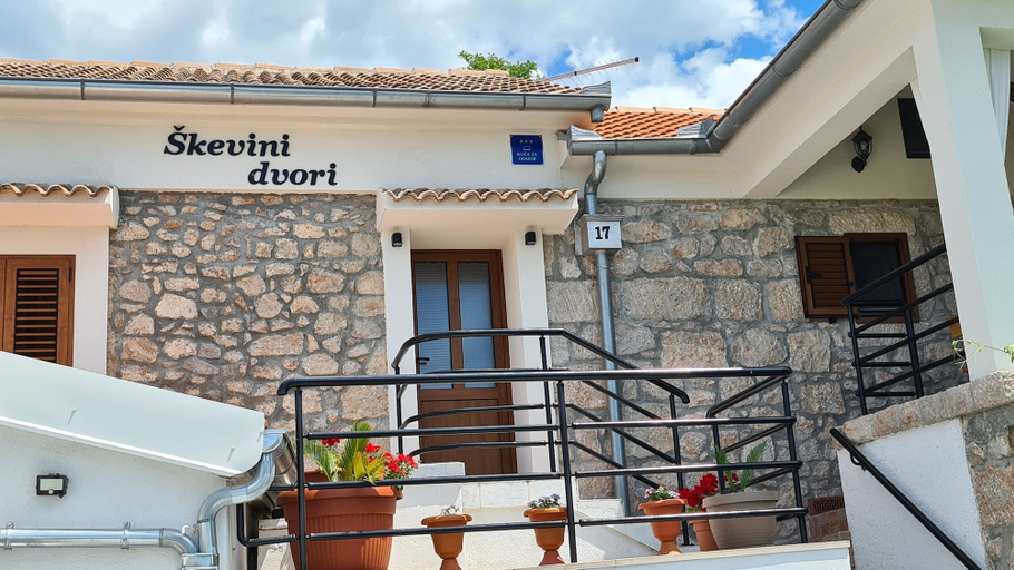 Building design 3, House Ante, Starigrad