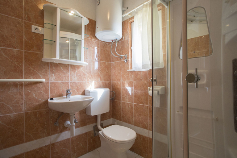 Bathroom 3, Apartments Gudelj, Trogir