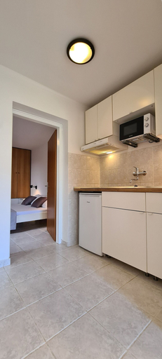 Others 3, Apartment Moskatelo, Stari Grad