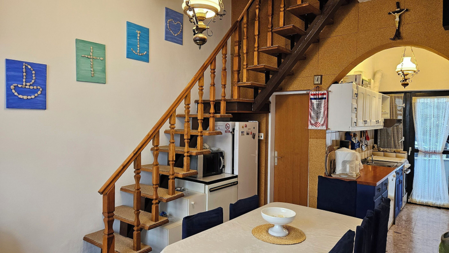 Dining, House Brunac With Parking, Vodice