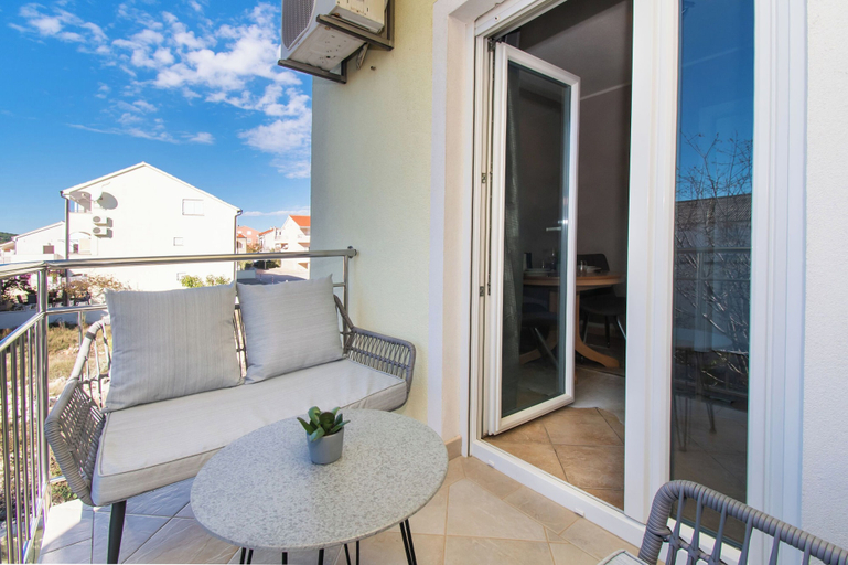 Others 4, Apartments Ivica, Vodice