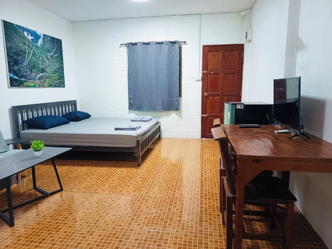 Interior 5, 230 Sugar Brown Buriram, K. Ban Dan