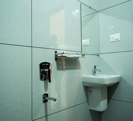 Bathroom 2, Green Valley Vista, Uttara Kannada