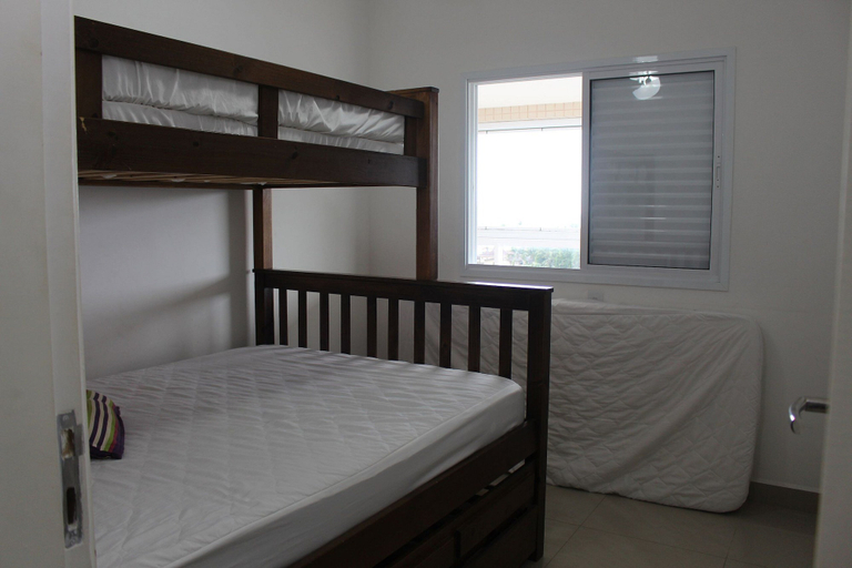 Bedroom 2, Av. Anchieta 1636, Bertioga