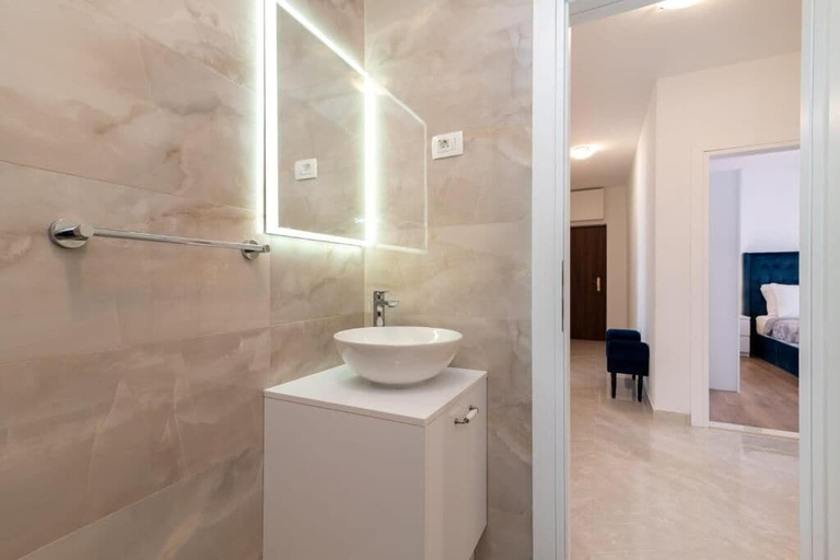 Bathroom 3, Apartment Oleandar, Trogir