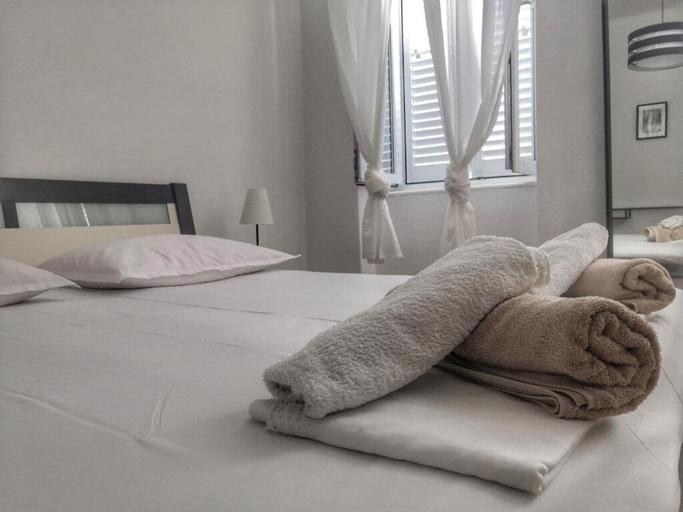 Bedroom 3, Apartments Tanya, Crikvenica