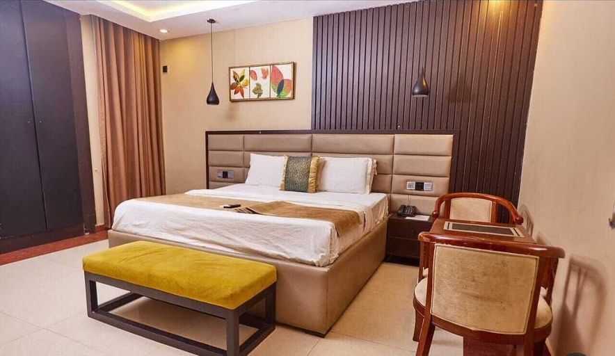 Room 4, The Willows Nest Hotel Ogbomoso, Ogbomosho North