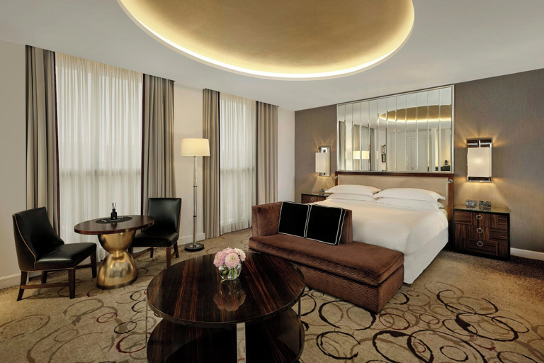 Bedroom 2, Sheraton Grand London Park Lane, London
