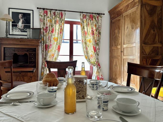 Breakfast meal 5, La grange à grains, Loiret