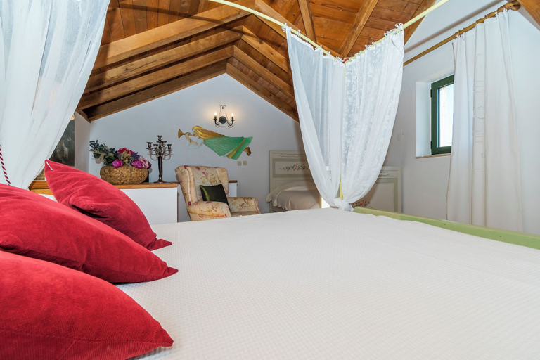 Bedroom 2, House Dobrila, Podgora