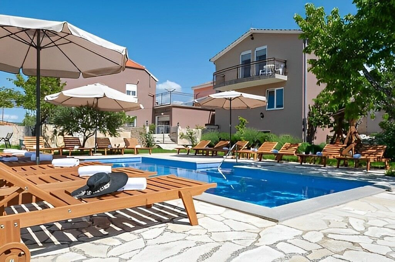 Building design 5, House Fun&relax, Šestanovac