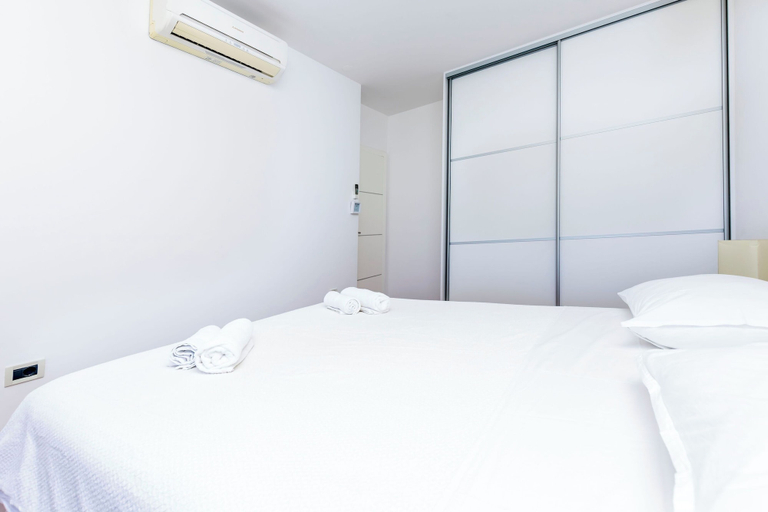 Bedroom 3, Apartment Belle Vue, Primošten