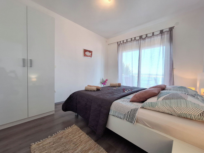 Room 5, Apartments Olea, Crikvenica