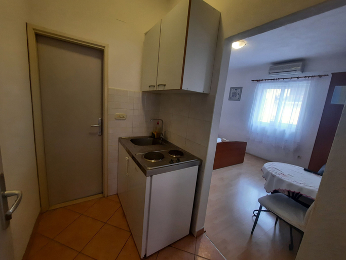 Others 4, Apartments Zeljko, Makarska