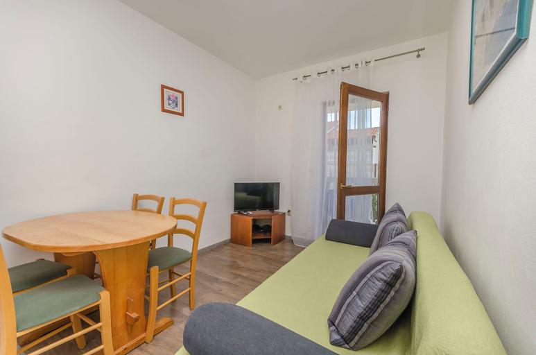 Others 4, Apartment Ivan, Vodice