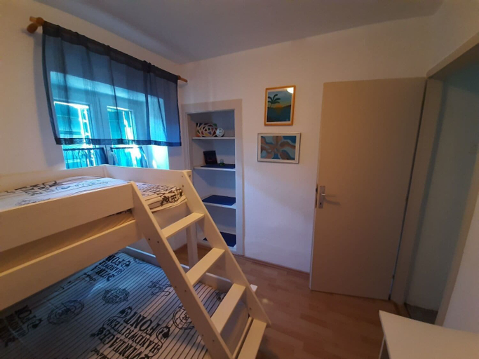 Bedroom 2, Apartment Sea Stone, Postira