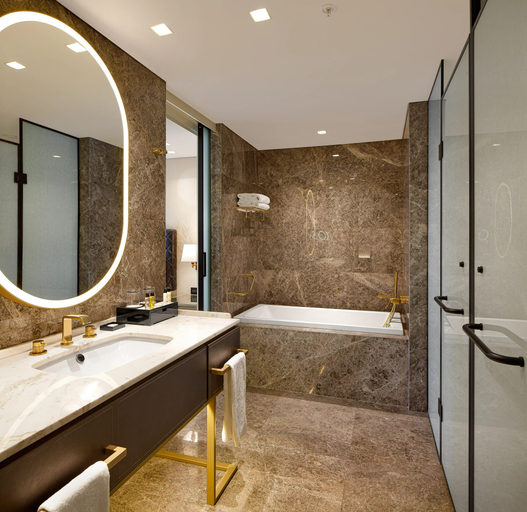 Bathroom 5, Wanda Vista Istanbul, Küçükçekmece