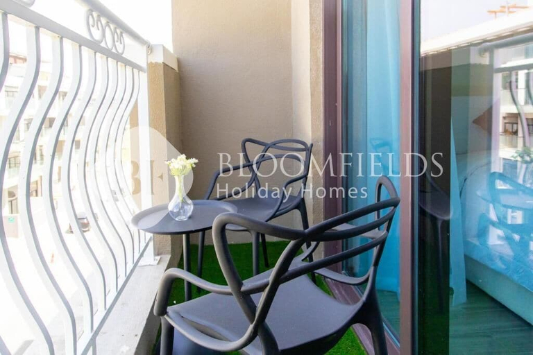 Property grounds, Bloomfields Modern Escape Stu In Jvc, Dubai