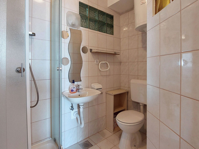 Bathroom 2, Apartments Dara, Crikvenica