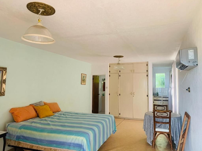 Room 2, Ocean View Rockley by BLR