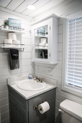 Interior 3, Salt and Pepper at In The Pines Pr6264, Stewart