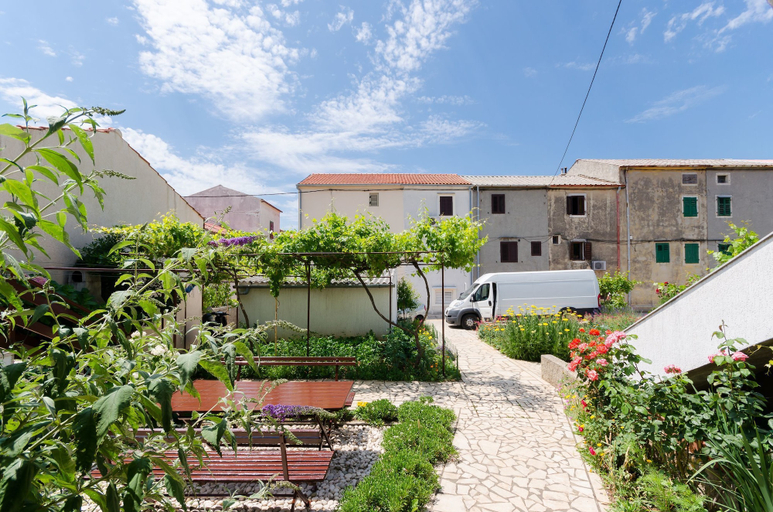 Exterior & Views 2, Apartments Puntica, Punat
