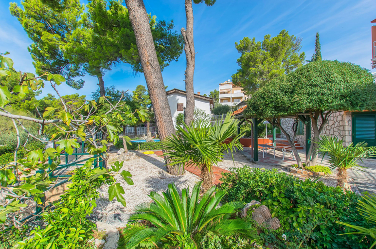 Exterior & Views 2, Apartment and Rooms Franka, Šibenik