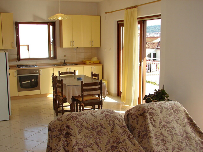 Private kitchen, Apartments Tone, Trogir