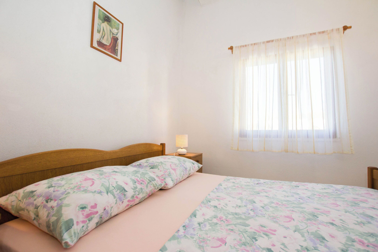 Bedroom 3, Apartments More, Trogir