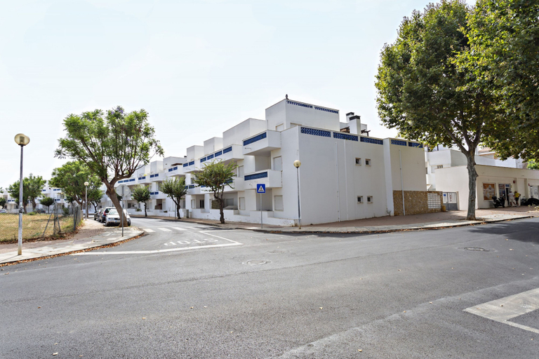 Room 2, Lavender in Tavira With 2 Bedrooms and 2 Bathrooms, Alcoutim