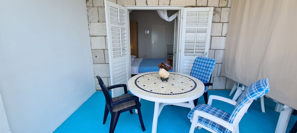 Terrace/patio 5, Apartments Lanterna, Sućuraj