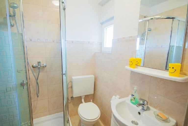 Bathroom 4, Apartments Teo, Privlaka