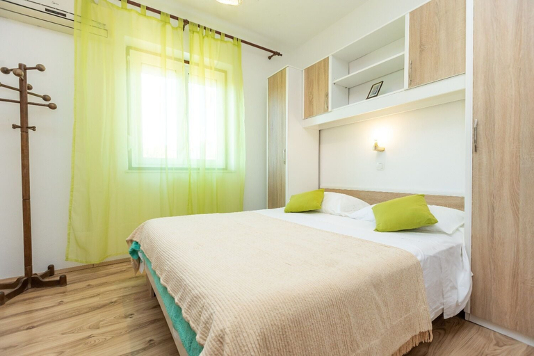 Room 3, Apartments Vesna, Sali