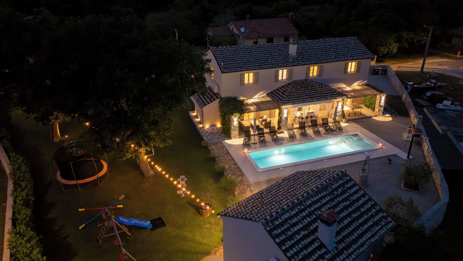 Aerial view 3, Villa Batelica, Raša