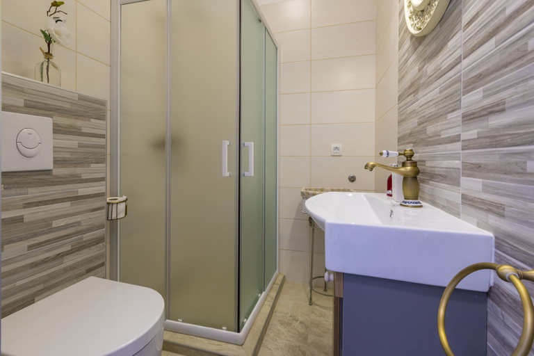 Bathroom 3, Rooms Nevenka 2, Novi Vinodolski